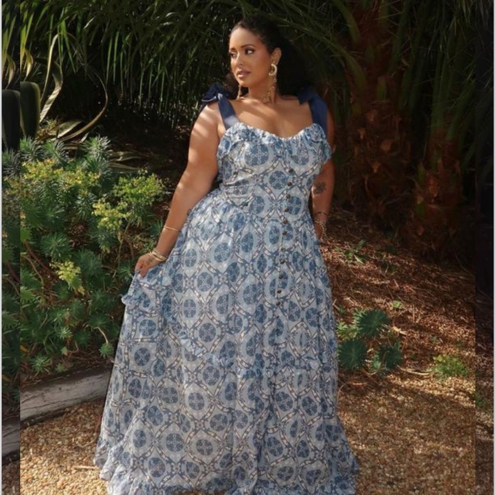 Torrid Festi Drop Waist Maxi Dress Blue Floral 1X